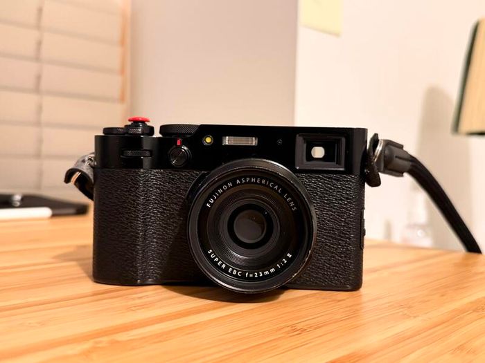Fujifilm X100V