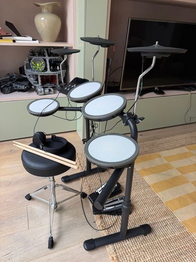 VISIONDRUM Electronic Drum Kit with Stool and Headphones