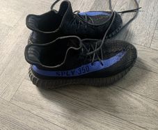 Yeezy 350 SPLY - 350 black and blue uk size 6