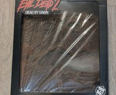 Evil dead Necronomicon Trick or Treat Studios