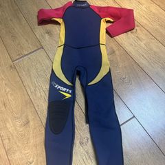 wetsuit