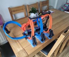 Hot wheels crash track