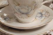21 pcs Very pretty Vintage Royal Stuart Teaset Pale blue and pink flowers