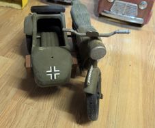 Vintage 1970s AcVintage 1970s Action Man / Cherilea German Military Motorcycle & Sidecar - INTACT HANDLEBARS