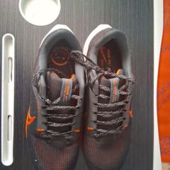 NIKE Pegasus 40 Zoom Runners (Size 9)