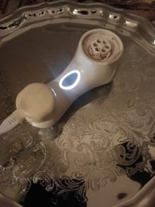 Clarisonic face brush