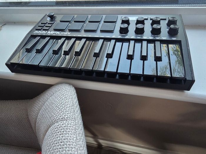 Akai MPK Mini