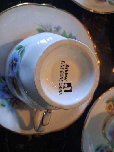 Arklow Pottery Fine Bone China Teaset