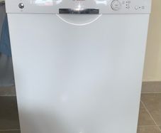 Bosch Dishwasher, Brand New Condition,