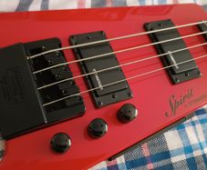 Steinberger Headless Bass Guitar & Ashdown Bass Amp