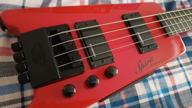 Steinberger Headless Bass Guitar & Ashdown Bass Amp