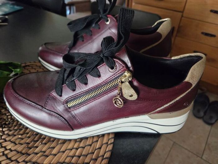 Remonte shoes size 43