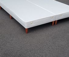 6ft Respa Superking split base as new