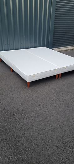6ft Respa Superking split base as new