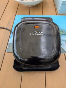 Small grill George foreman