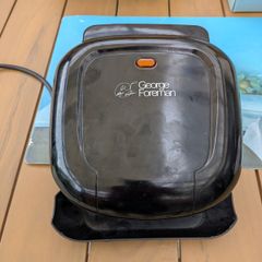 Small grill George foreman
