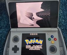 Ayn Thor 16gb Ram / 1tb / UFS 4.0. Rainbow Max