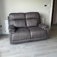 2 x 2 Seater Electric Recliner Sofas