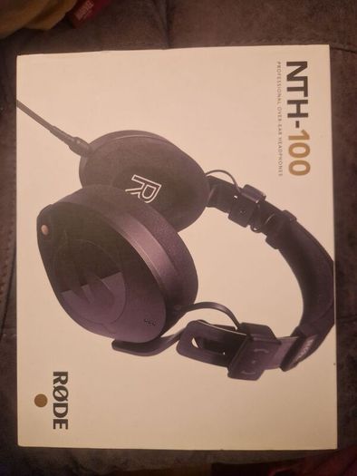 Rode NTH-100 Professional over ear headphones