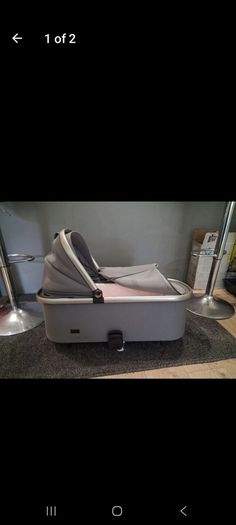 travel cot