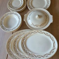 Dinner Set Johnson Bros