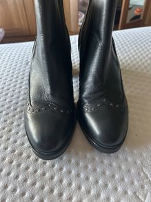 Carvela ankle boots ( size 6.5 )