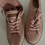 New Tommy Hilfiger canvas womens shoes Image 4