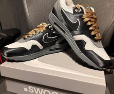 Goldeneye Nike Air Max 1