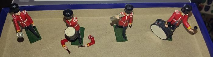 Model Soldiers Lim Ed Set - Royal Scots Dragoon Guards Drum & Bugle Set