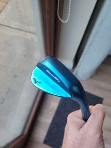 Mizuno wedge
