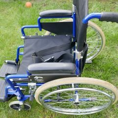 Homecare Self Propelled Wheelchair