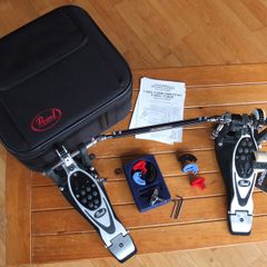 Pearl P-2002C Eliminator PowerShifter DB Pedals.