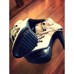 Riverisland boots