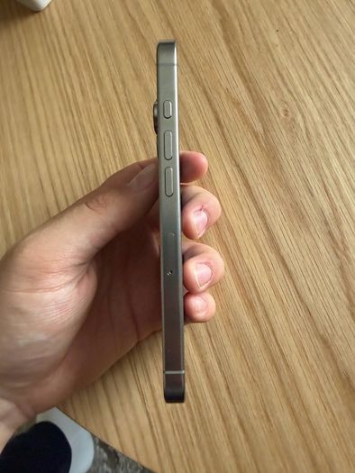 iPhone 16 Pro