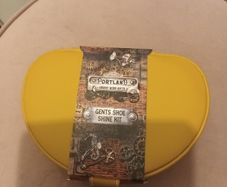 Gents shoe shine kit