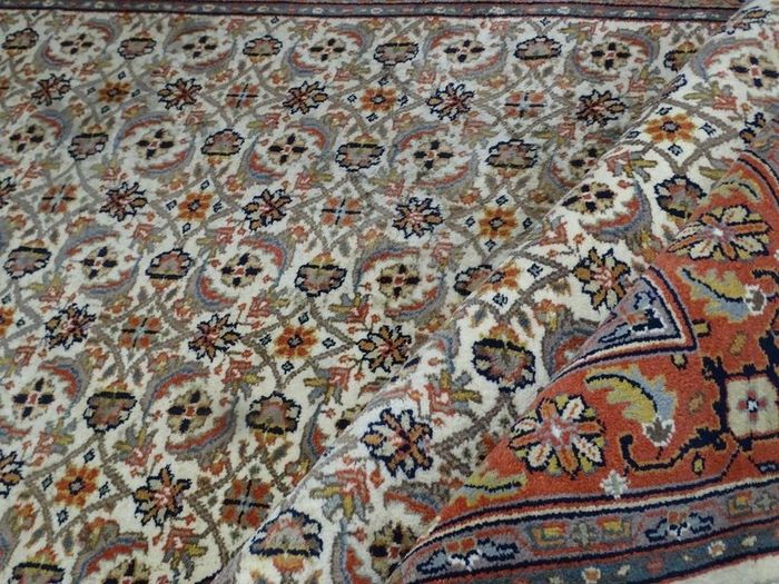 P.ersian Bidjar Rug 2.95 x 1.95m (BJAR)
