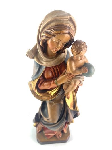 Vintage wooden Madonna and baby Jesus figurine