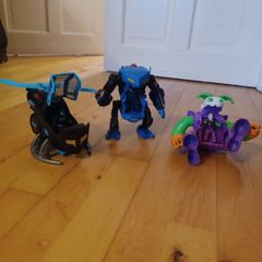 Batman and Joker bundle - Battling robots and Batcopter with Pilot - Imaginext