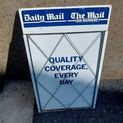 Daily mail ,ie mail on sunday newspaper advertising stand ,great colours,nice condition,,sold as seen ,buyer collects,,see pictures for condition,