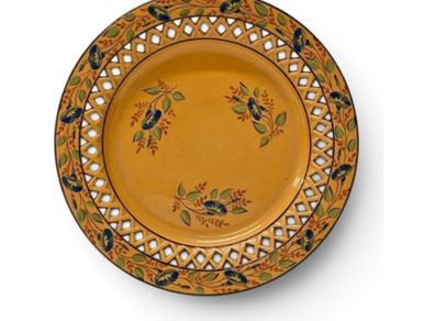 Davenport Longport. Hand-Painted Orange-Ground Reticulated Plate c.1805 to 1815. Regency Staffordshire