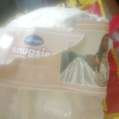 Snugsie Wearable Blanket (Please Read)