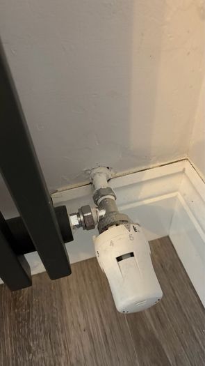 Vertical Radiator