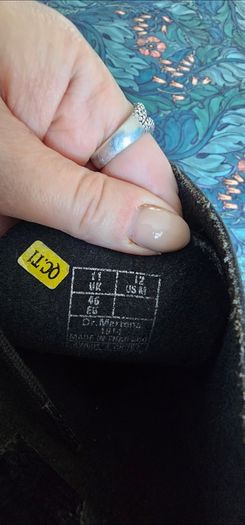Dr. Marten 14 hole, size 11