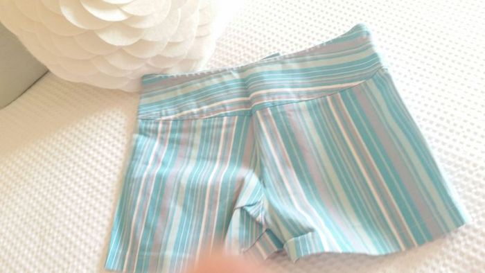 Fab Striped Summer Shorts  - Size 6