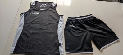 Basketball kit Spalding reversible black and white 10-11 years size 140
