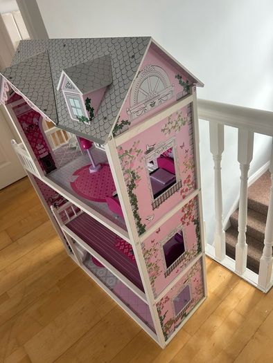 doll house