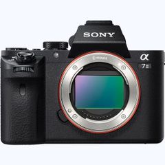 Sony A7 II + cover+ 2 baterry + charger