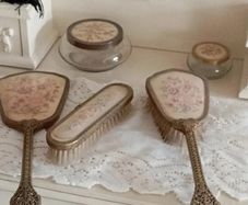 Dressing table vanity set