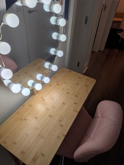 dressing table