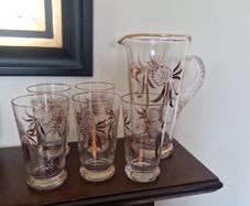 mid century jug & glasses